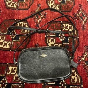 Coach Crossbody/ shoulder purse two side zip!